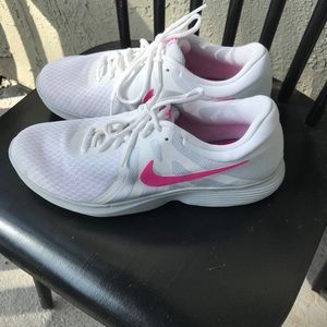 nike tr6 womens black
